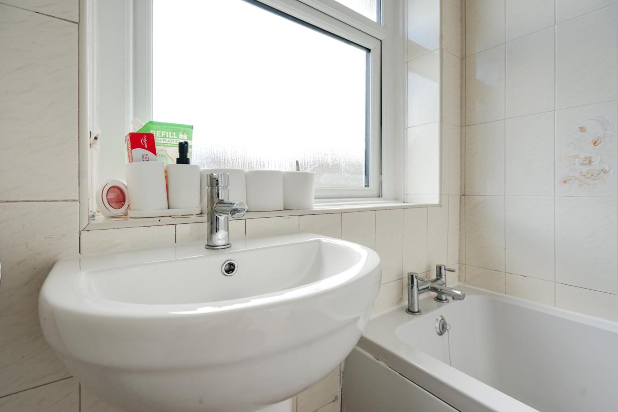 Comfy 3Br Home - Pool Table - Games - Sleeps 8 Mánchester Exterior foto